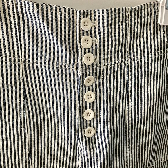Women GAP Capri Style Striped Pants - Size 16 Tall - Picture 3 of 8